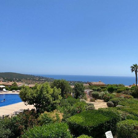 Appart. Vue Mer Avec Piscine - Golfe De St Tropez Les Issambres Εξωτερικό φωτογραφία