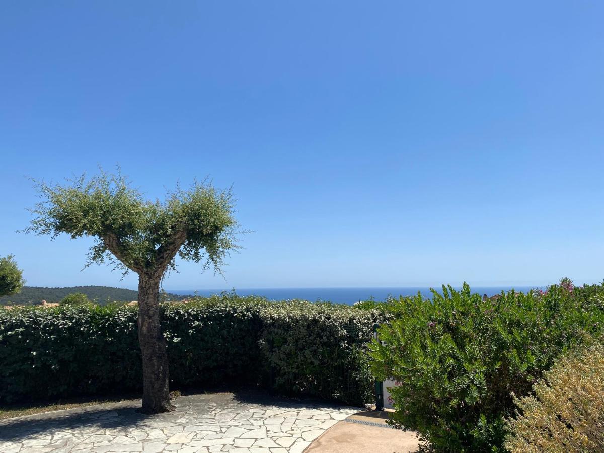 Appart. Vue Mer Avec Piscine - Golfe De St Tropez Les Issambres Εξωτερικό φωτογραφία