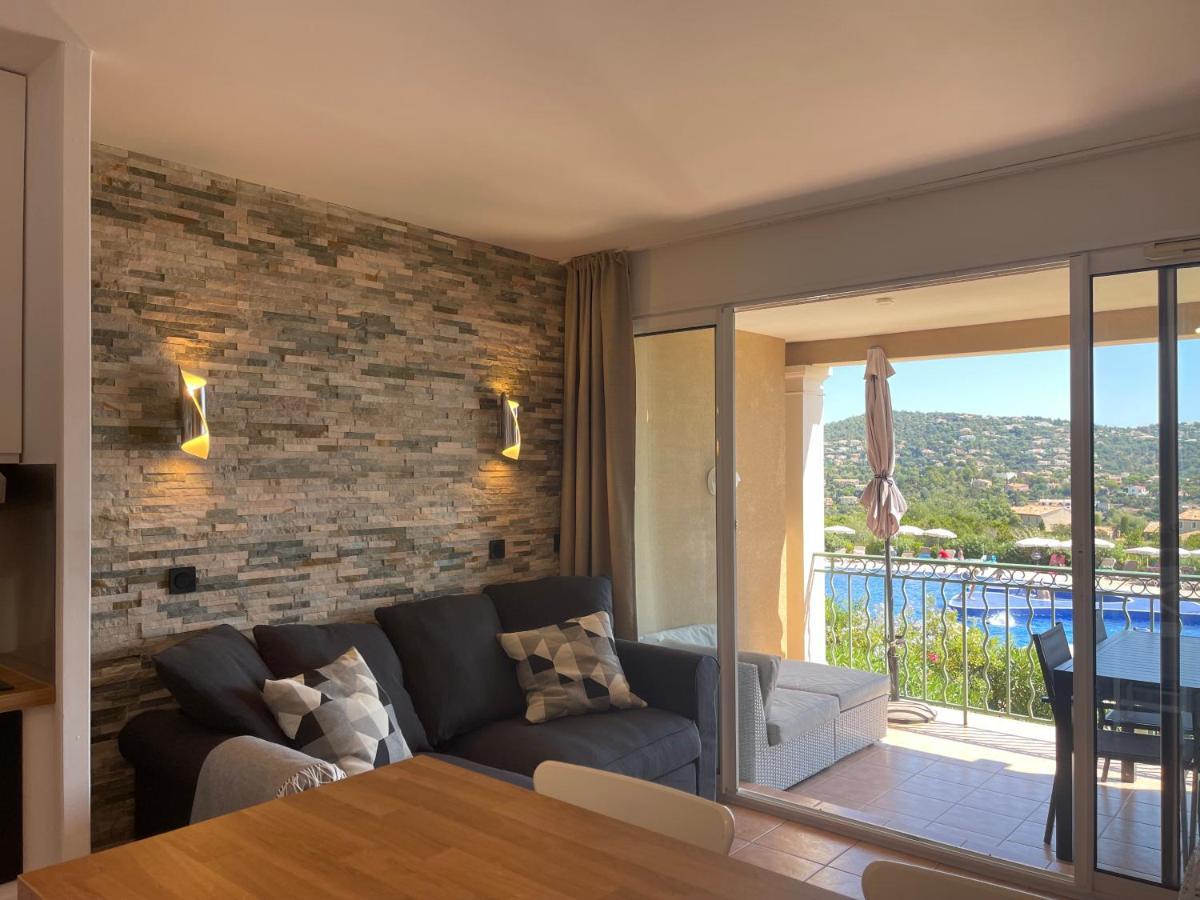 Appart. Vue Mer Avec Piscine - Golfe De St Tropez Les Issambres Εξωτερικό φωτογραφία